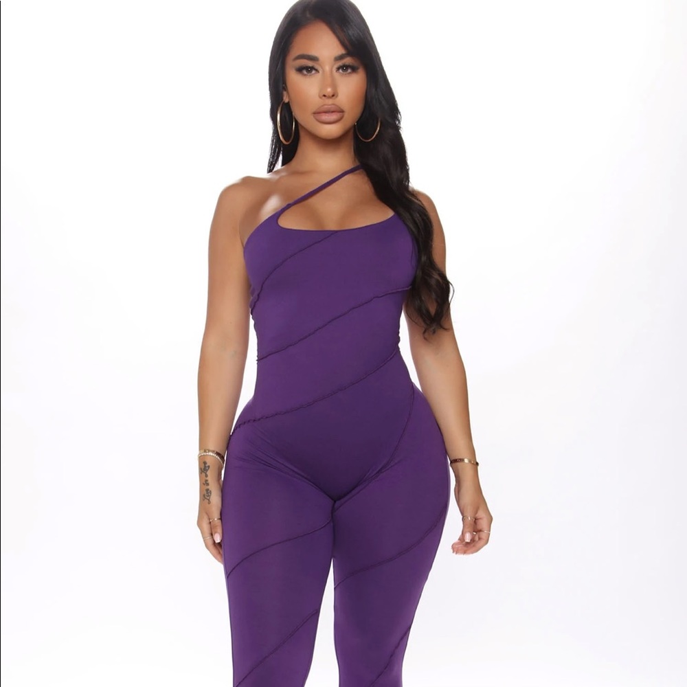 Casual Nights Jumpsuit - XL NWT Fashion Nova